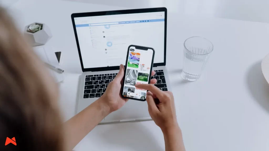 Razlike med Facebook video oglasi v feedu, story formatu in reels glede na ritem in vizualno dinamiko